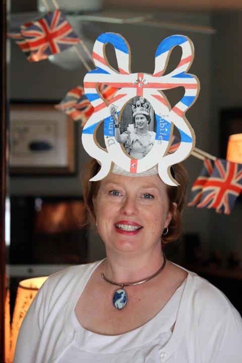 Jubilee Mary hat