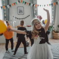 8 Creative Ways to Share Jesus This Halloween